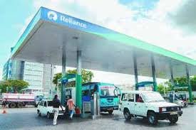 Reliance implements fuel sale caps of ₹1,000 per visit at Jio-BP petrol amid growing supply shortages